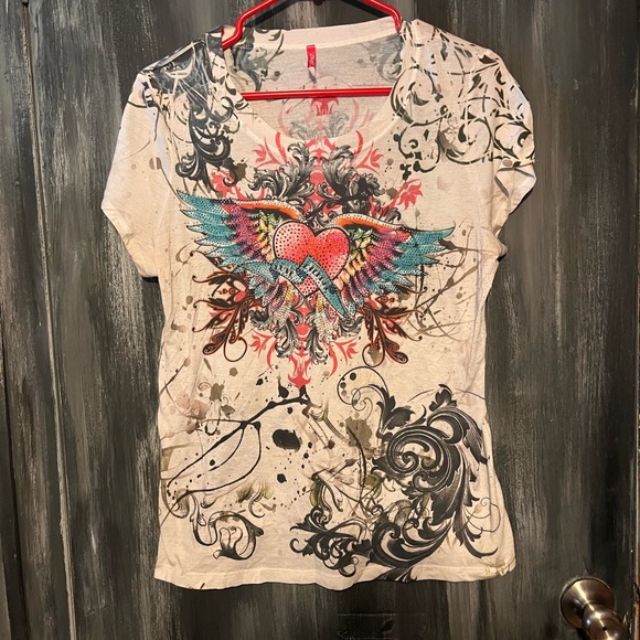 Love Tops - Graphic Heart Wing Design Women's Top